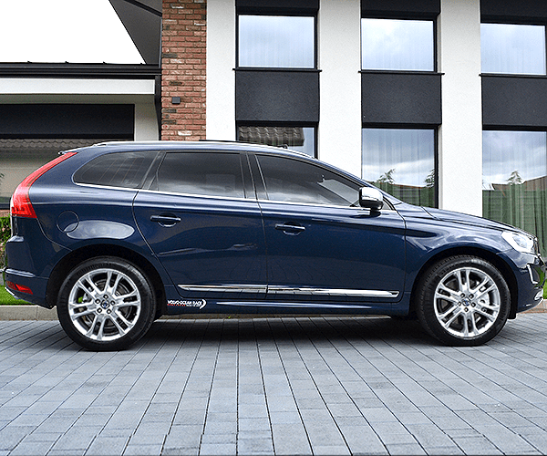 volvo xc60 lateral