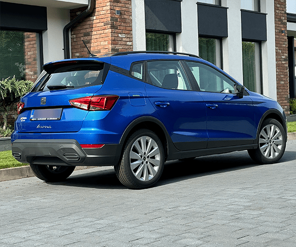 seat arona 2023 albastru spate
