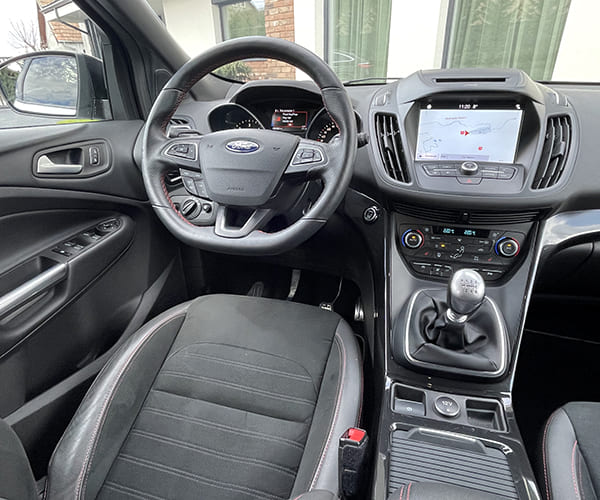 ford kuga st line4